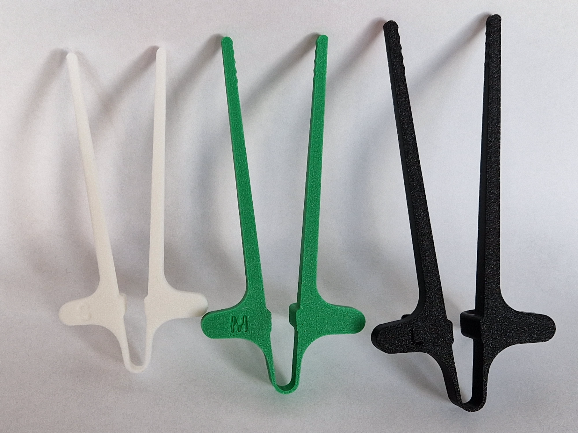 Finger Chopsticks (Gaming Esstäbchen)